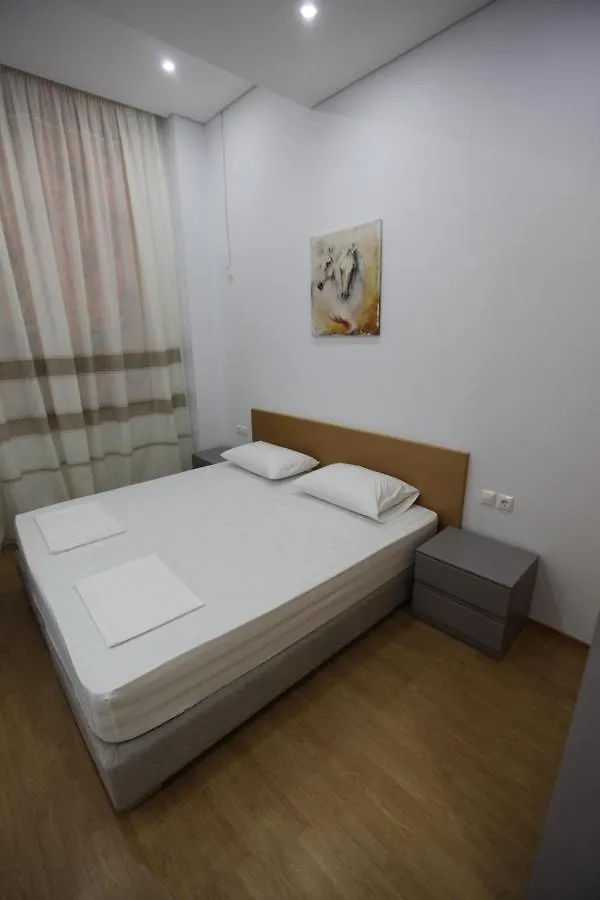 Mane Apartments Sarande 0*,  Albania