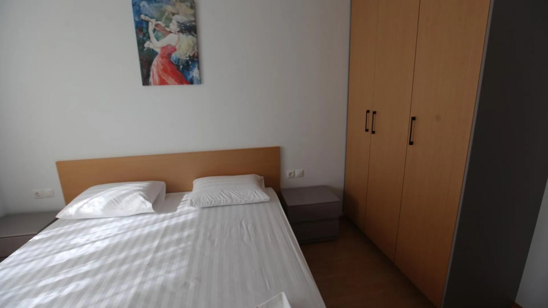 Mane Apartments Sarande