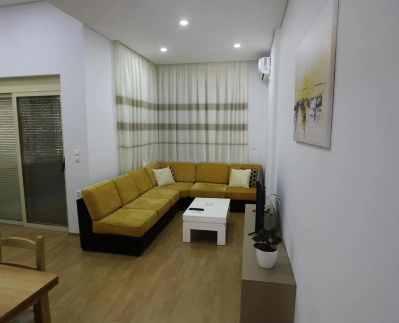 Mane Apartments Sarande